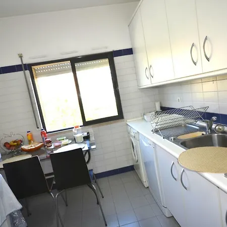 Homestay Double Next To Airport/ Fill/expo Lisbon